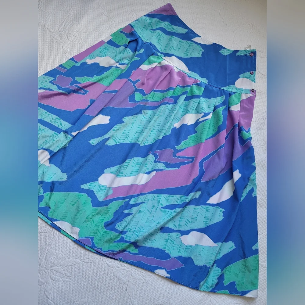Malia Women's Flowy Skirt Colorful Aqua Watercolor Silky Polyester Buttons 8 - Picture 8 of 12